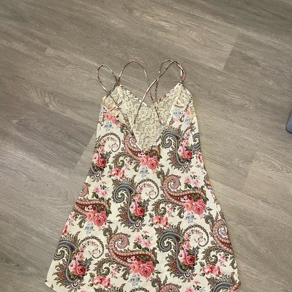 Vintage Victorias Secret Gold Label Rose Floral And Paisley Print Chemise Slip - Picture 6 of 6